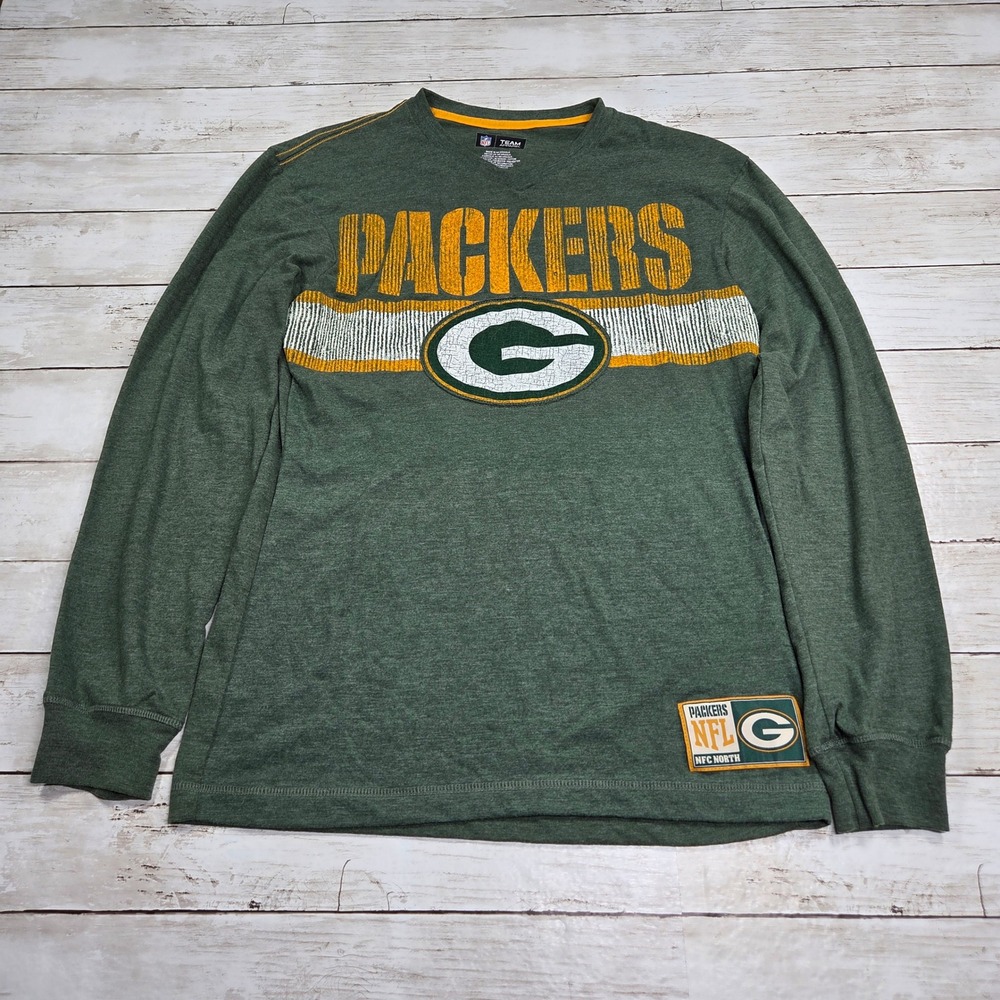 NFL Team Apparel Green Bay Packers Graphic Tee Men Small Green LS V-Neck
